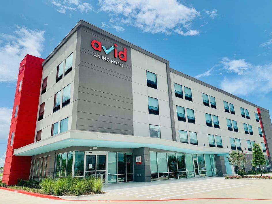 SOLD | 95-Key Hotel Opportunity Near Corpus Christi | Fee Simple  