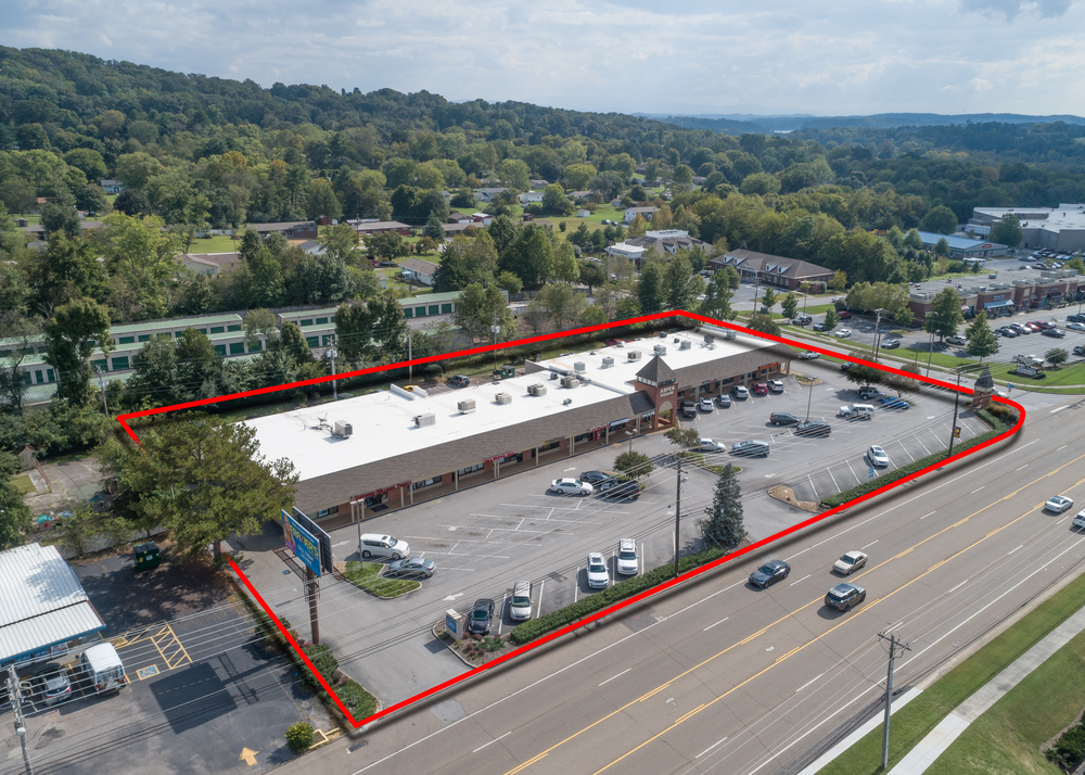 SOLD | Aspen Square Retail Center | Knoxville, Tennessee